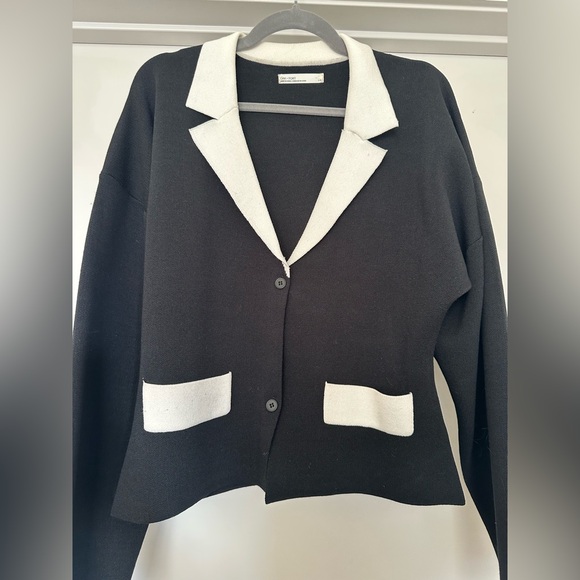 Oak and Fort Black cardigan with white detailing NWOT - Picture 2 of 5